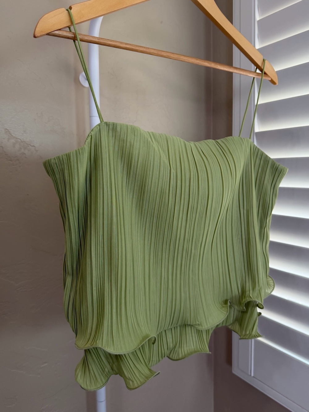 Commense Pistachio Green Pleated Ruffle Cami Midi Skirt Set XL NWT - Picture 3 of 11